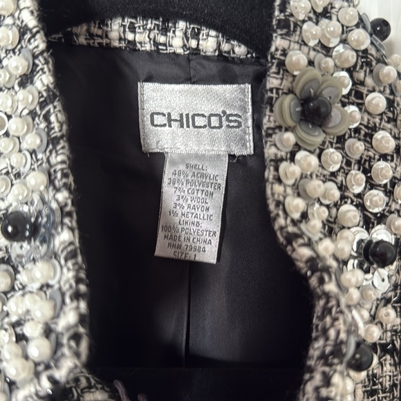 Chico's Black and White Blazer open style  Houndstooth size 1 with embellishment - Picture 2 of 5